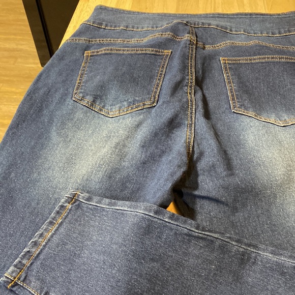 SHEIN 1XL High Rise Skinny Jeans - Picture 5 of 12